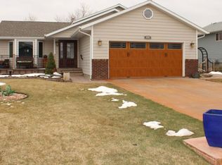 615 Tanglewood Ln, Box Elder, SD 57719