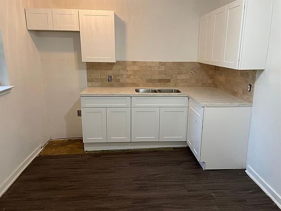 4th image of 5225 Anzio Rd