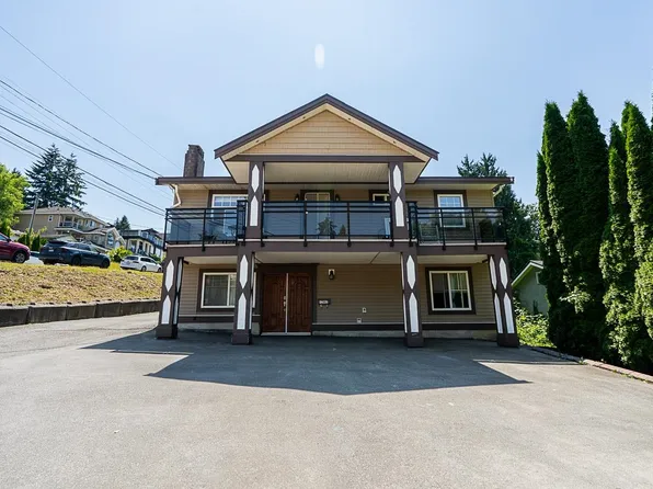 12892 111th Ave, Surrey, BC V3T 2R4