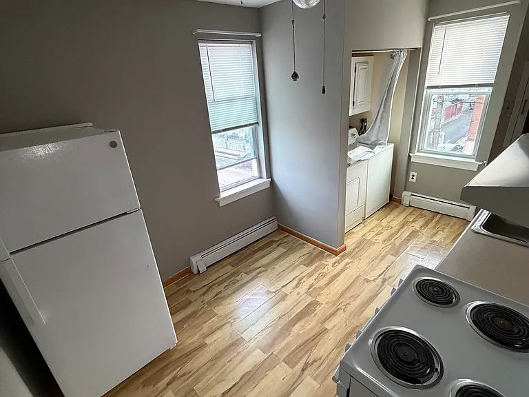 7201 Glenloch St #2 — Photo 12