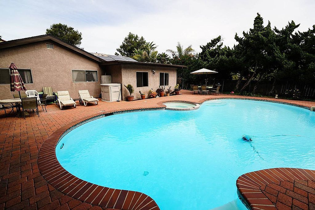 227 Foussat Rd, Oceanside, CA 92054 Zillow