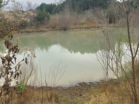 4th image of 1495 County Road 4145
