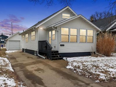 1045 G Ave NW, Cedar Rapids, IA, 52405