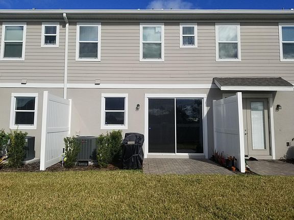 2nd image of 2582 Sedge Grass Way #2582