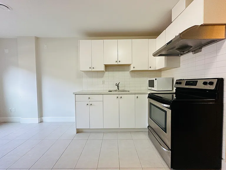 4473 Oxford St #BASEMENT — Photo 3
