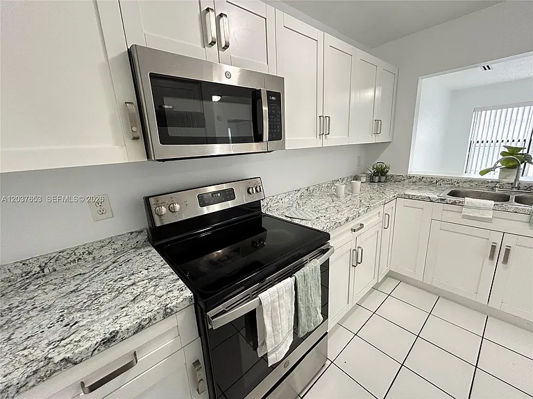 15332 SW 72nd St #6-22 — Photo 14