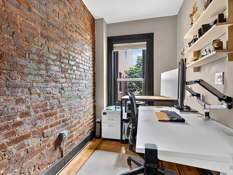 380 Herkimer St #2 — Photo 7