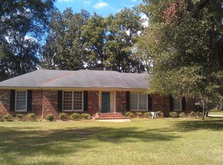 425 Forest Glen Dr, Albany, GA 31707