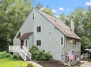 19 Tempo Dr, Danville, NH 03819