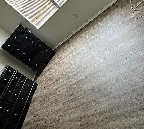 3rd image of 127 Camphor Cir APT D