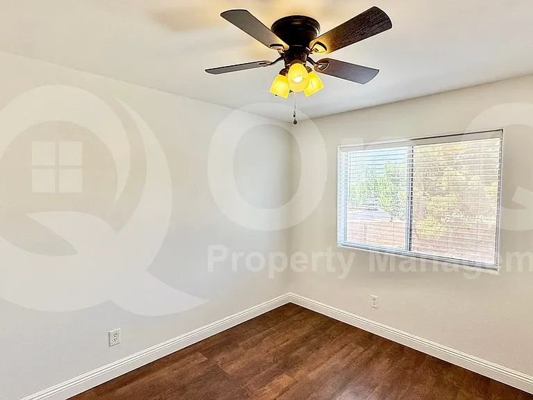 5124 W Geronimo St — Photo 15