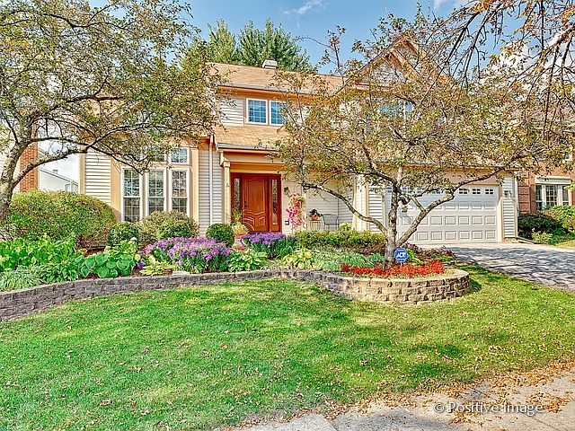 1st image of 686 Morning Glory Ln