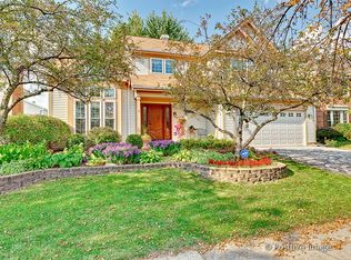 686 Morning Glory Ln, Bartlett, IL 60103