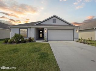 619R Corbin Cir SW, Palm Bay, FL 32908