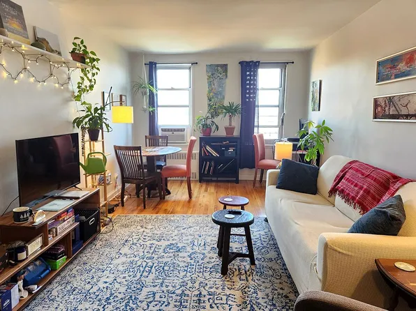 2104 Holland Ave APT 6C, Bronx, NY 10462