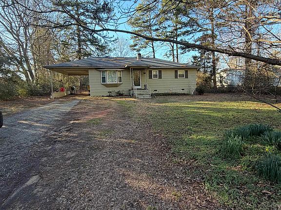 2nd image of 826 Floyd Road Ext