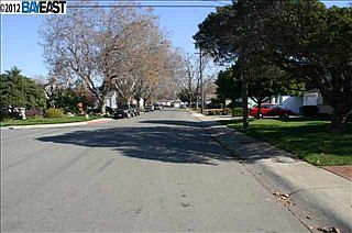 3rd image of 372 Via Coches