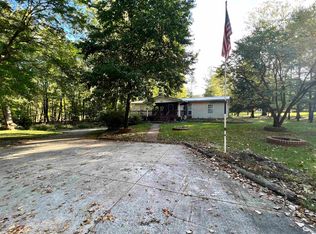 2846 S Woodland Hills Dr W, Warsaw, IN 46580