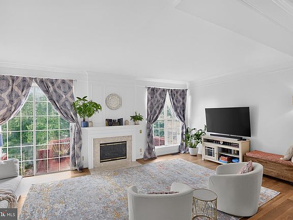2nd image of 3659 Bracknell Dr