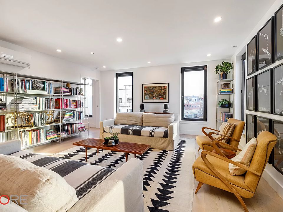 1st image of 762 Park Pl #6D