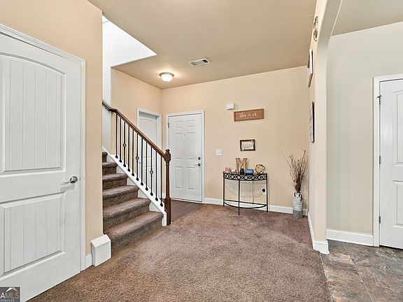 3rd image of 265 Swem Ct