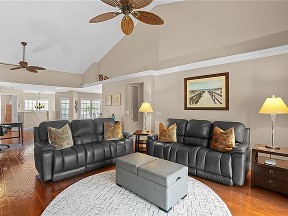 2nd image of 6820 San Marino DR #608B