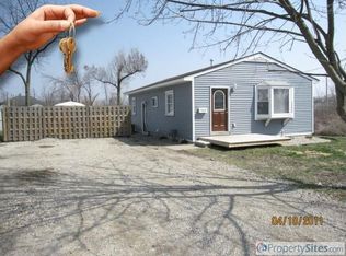 113 Center St, Fenton, MI 48430