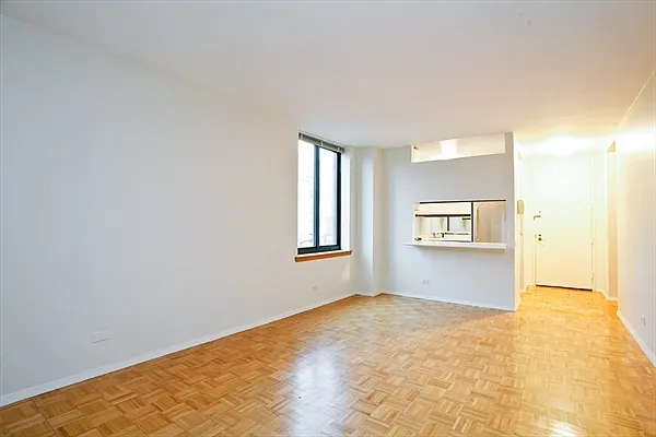 Sold by Citi Habitats | media 5