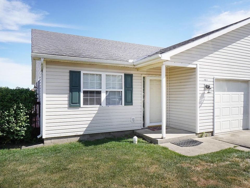 1st image of 482 Oxford Dr #A