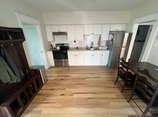 1064 Queen St FLOOR 1, Pottstown, PA 19464