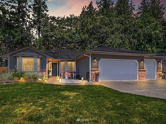2nd image of 5007 200th Pl NE