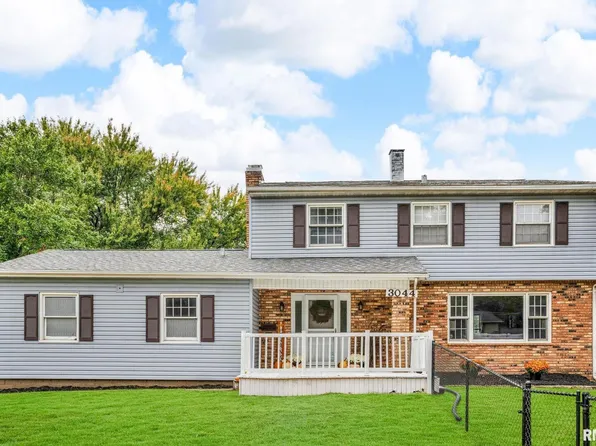 3044 Jersey Ridge Rd, Davenport, IA 52807