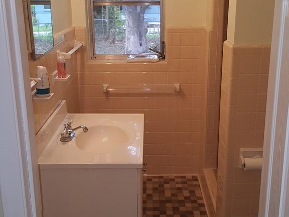 Guest bathroom