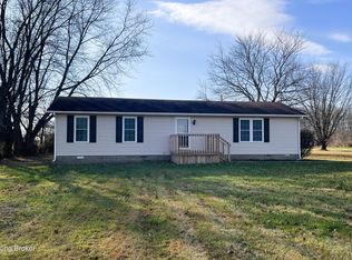 2214 E Cross Rd, Madison, IN 47250