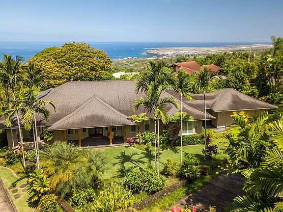 3rd image of 76-833 Kueni Pl