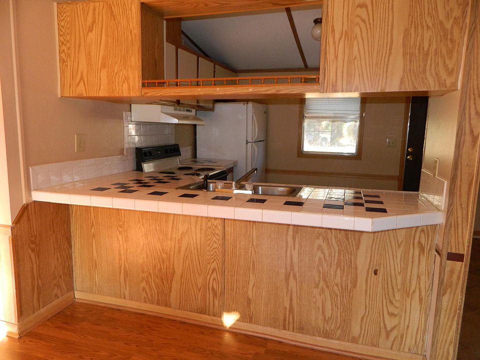 2nd image of 4590 Chanson Ln