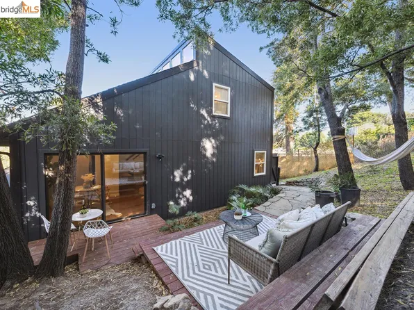 3462 Richmond Blvd, Oakland, CA 94611