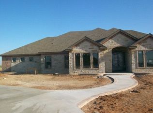 8300 Glasgow Dr, Midland, TX 79707