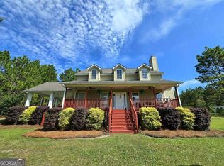 907 Lower Rebecca Rd, Fitzgerald, GA 31750