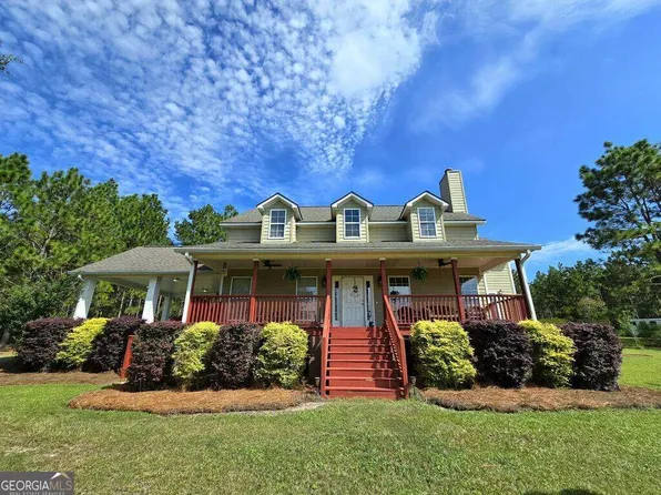 907 Lower Rebecca Rd, Fitzgerald, GA 31750