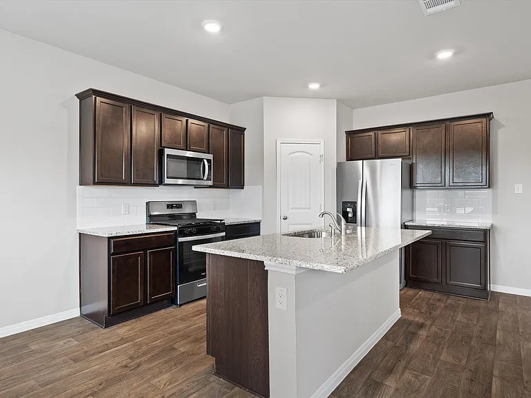 493 Apache Plum Dr — Photo 18