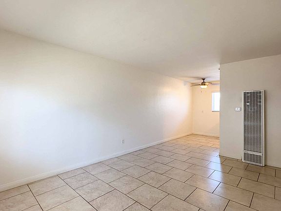 4th image of 5035 Saratoga Ave #3