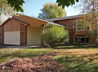 13713 Hanover Way, Apple Valley, MN 55124