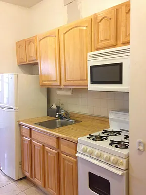 Rented by Keller Williams NYC | media 19