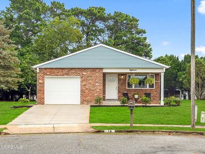 18 Morongo Court, Toms River, NJ, 08757