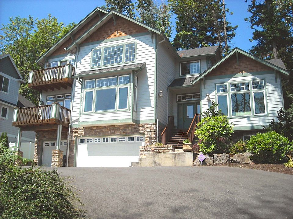 Custom w/3 car & shop area