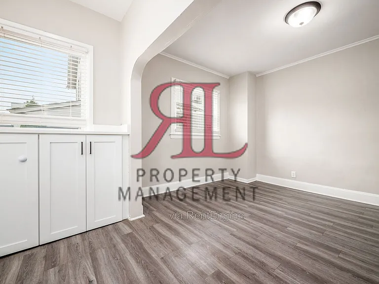 1268 Courtland Ave — Photo 18