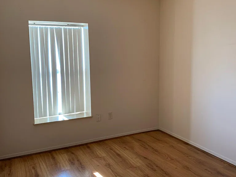 54 S Broadway St #23 — Photo 6