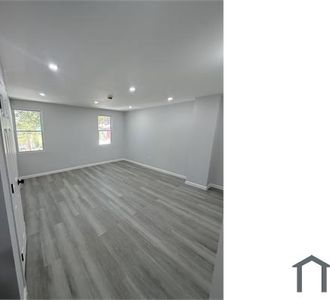 27 Targee St, Staten Island, NY, 10304
