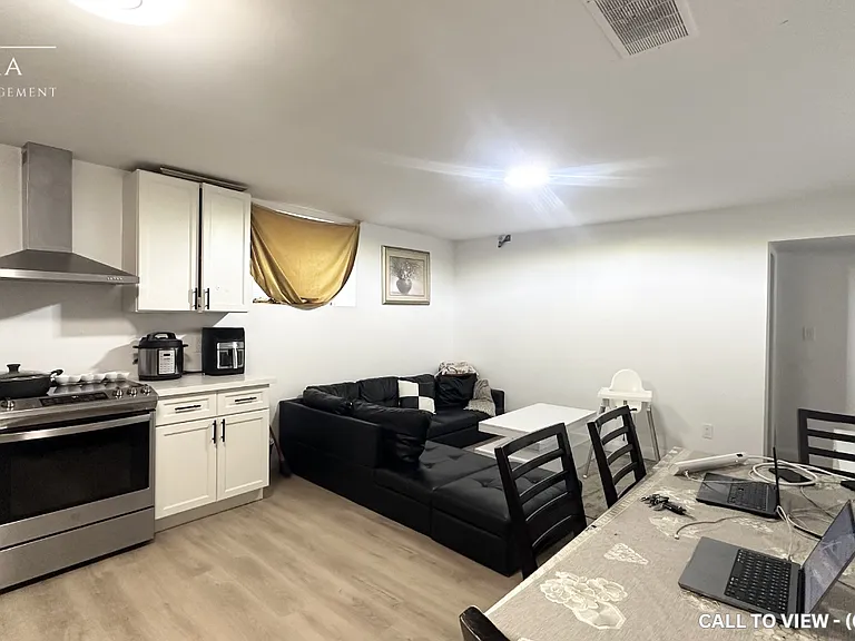 1584 Applerock Ave #2 — Photo 3